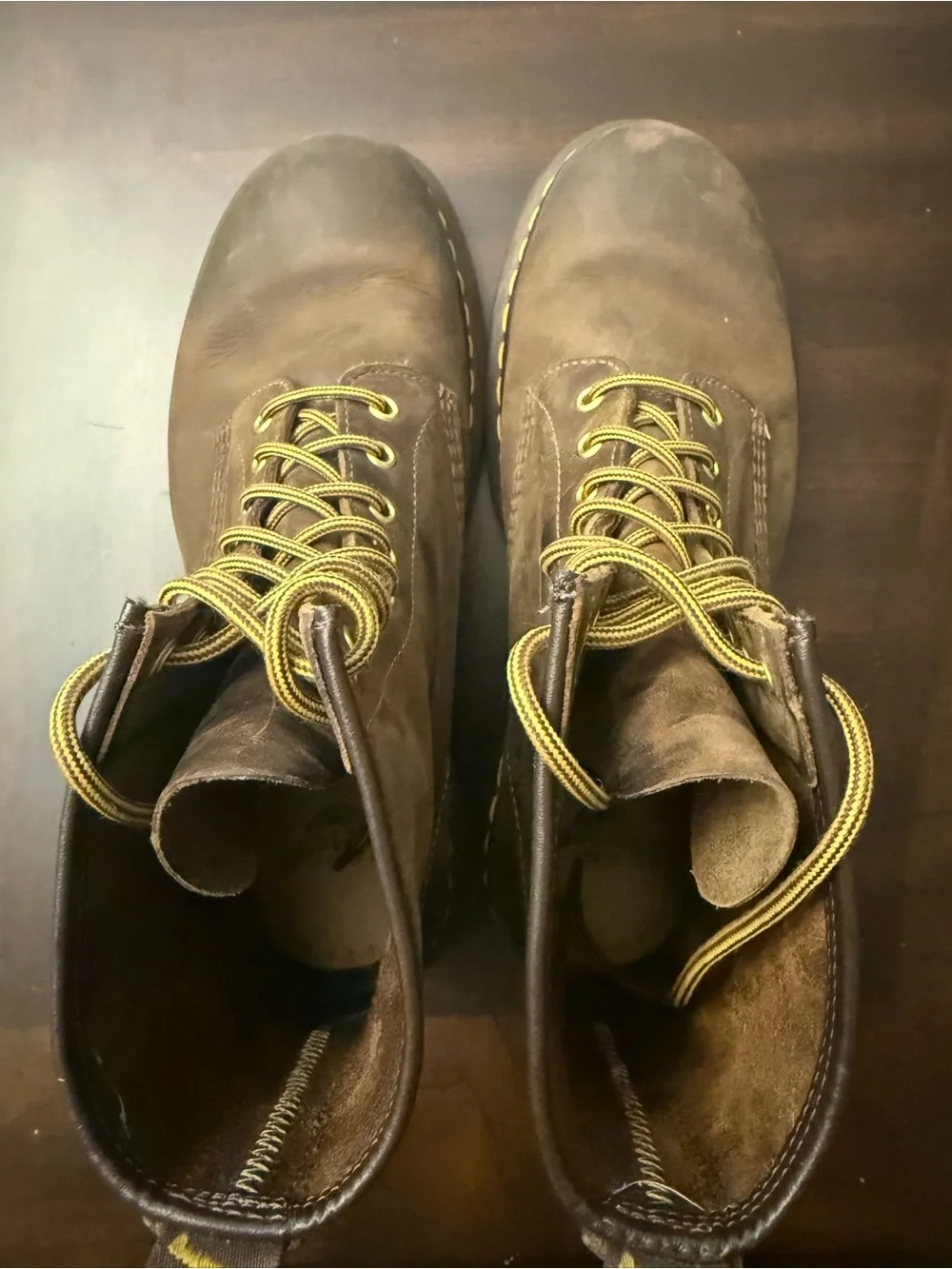 Dr. Martens excellent pre